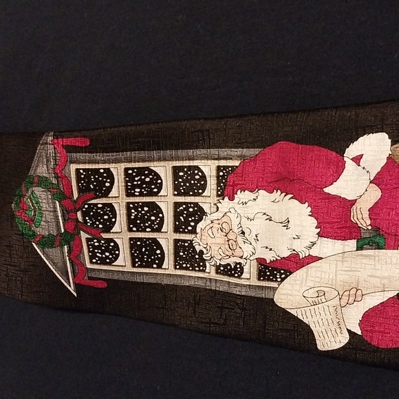 Holidays by MMC Santa Christmas Tie Wreath Mailbag - Picture 2 of 6